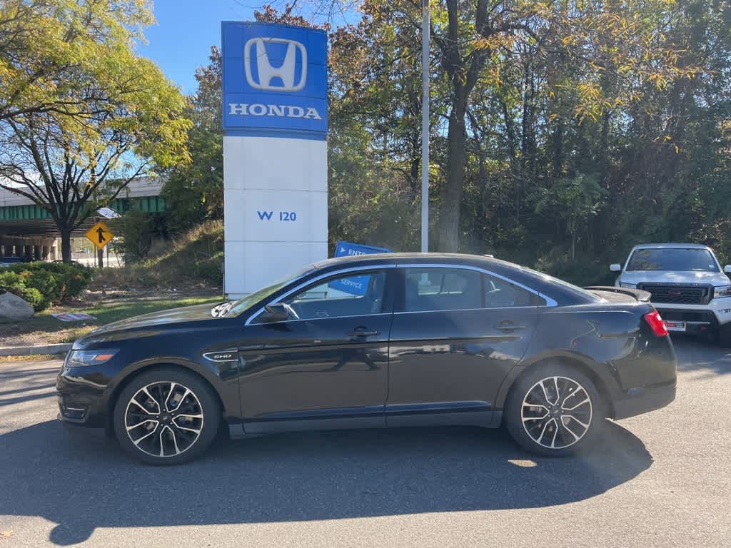 Thumbnail: 2018 Ford Taurus - 20