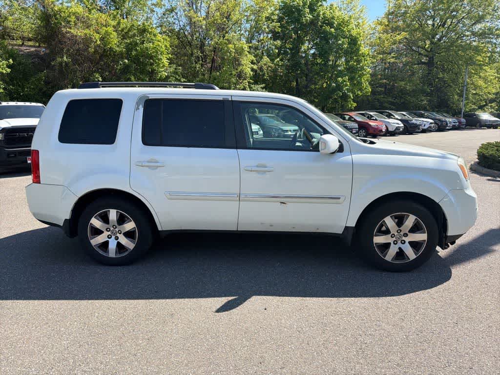 Thumbnail: 2013 Honda Pilot - 15