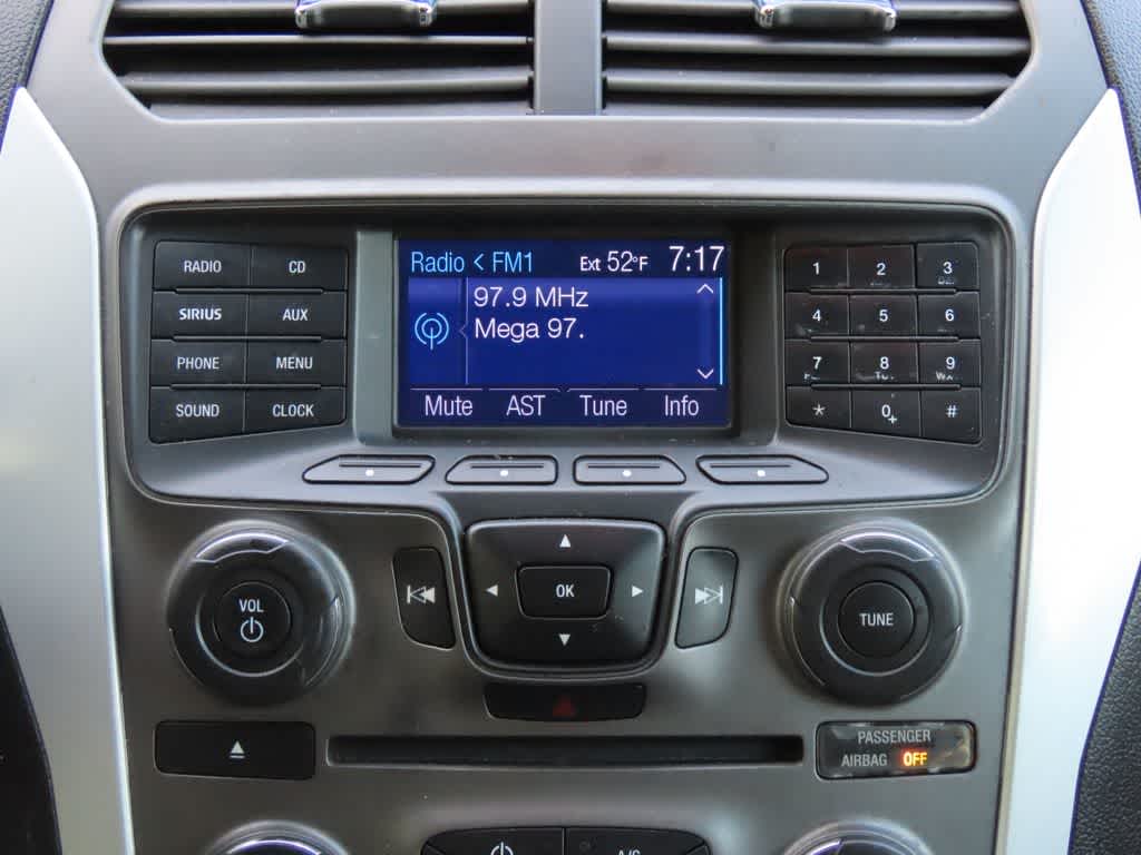 Thumbnail: 2014 Ford Explorer - 20