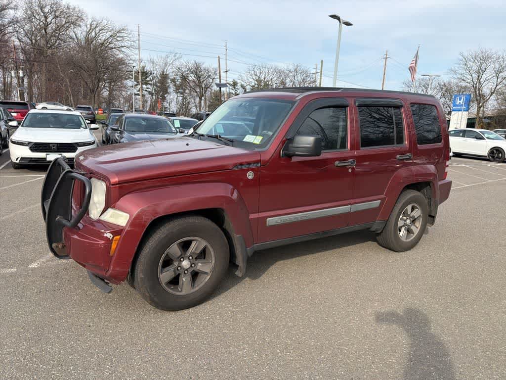 Thumbnail: 2008 Jeep Liberty - 3