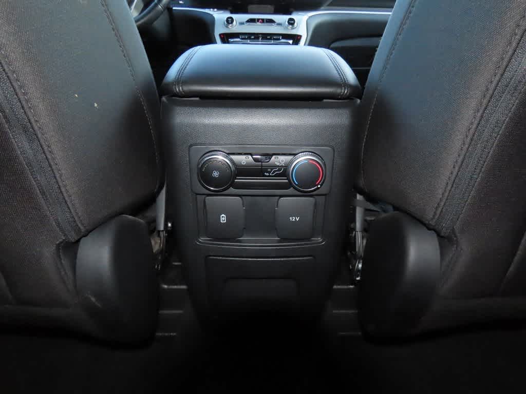 Thumbnail: 2022 Ford Explorer - 23