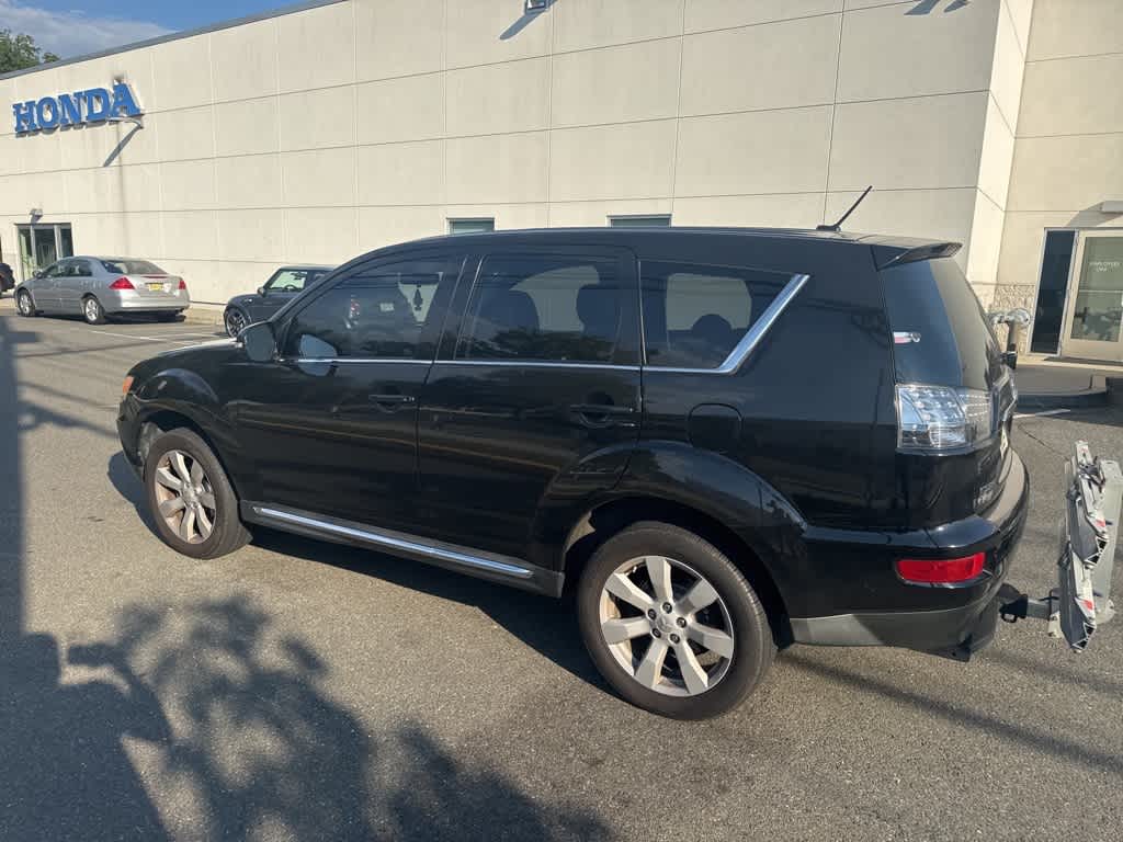 Thumbnail: 2010 Mitsubishi Outlander - 5