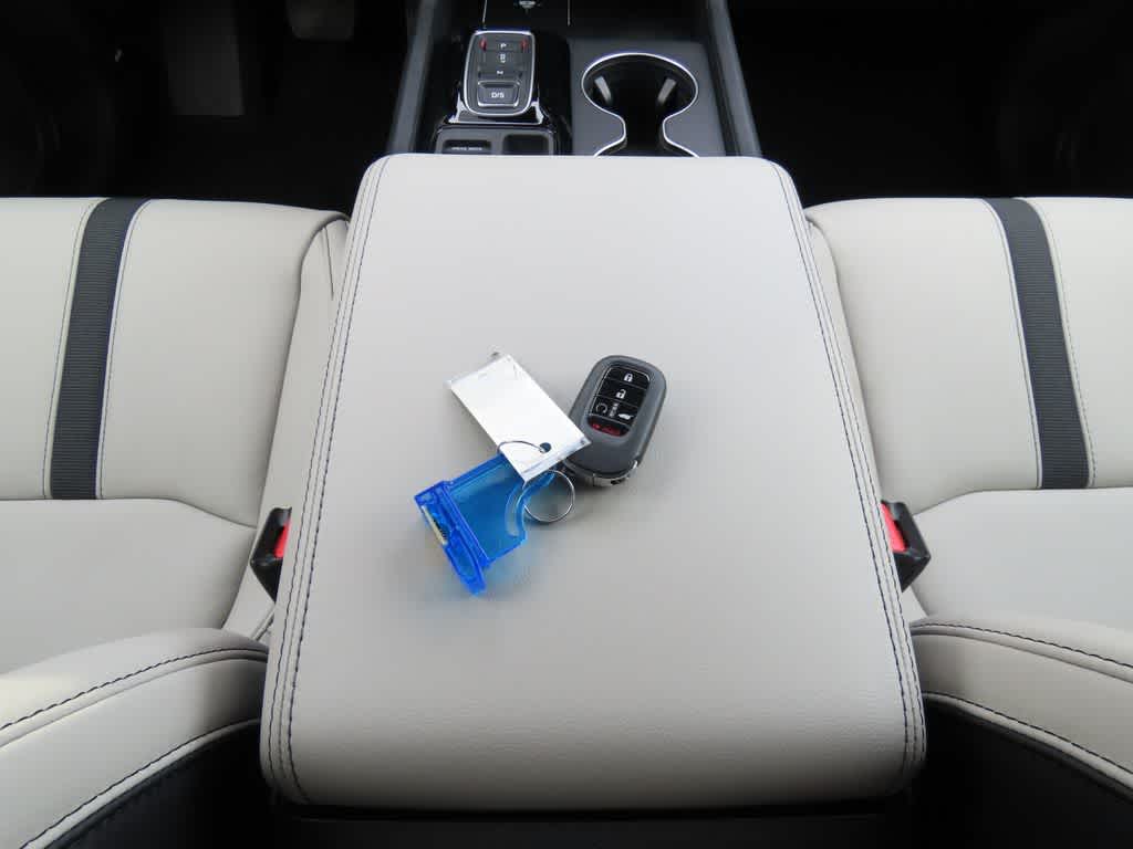 Thumbnail: 2026 Honda Pilot - 27