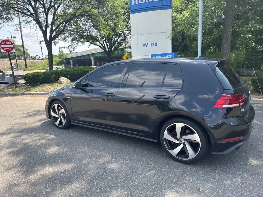 Thumbnail: 2018 Volkswagen Golf - 10