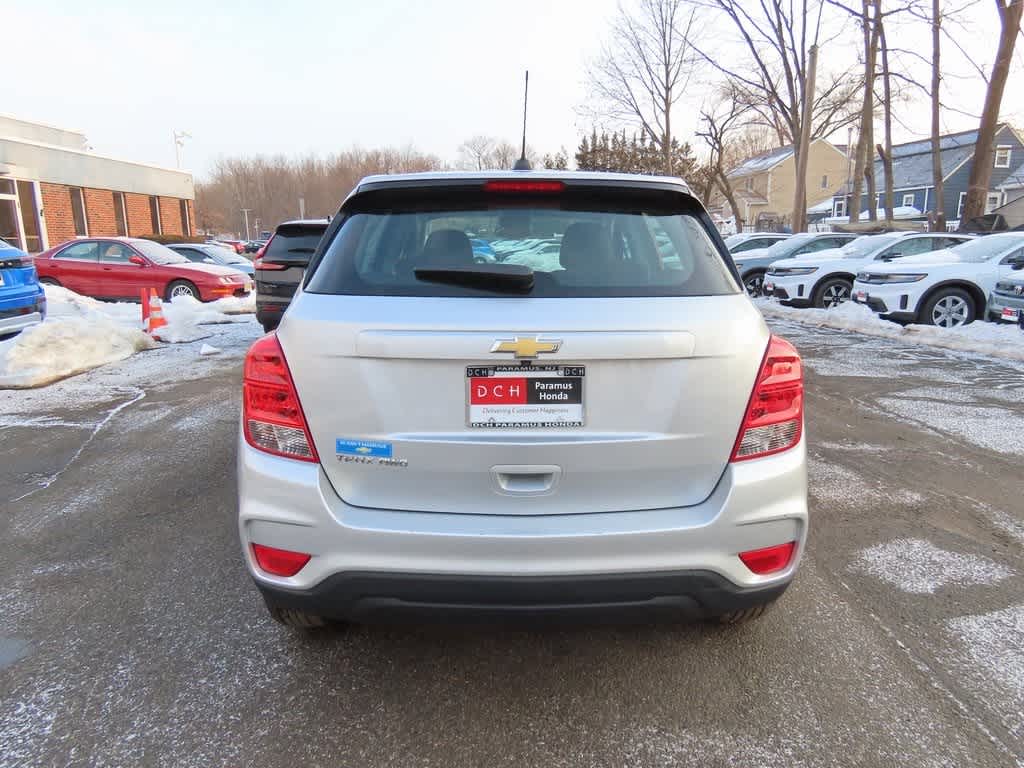 Thumbnail: 2018 Chevrolet Trax - 5