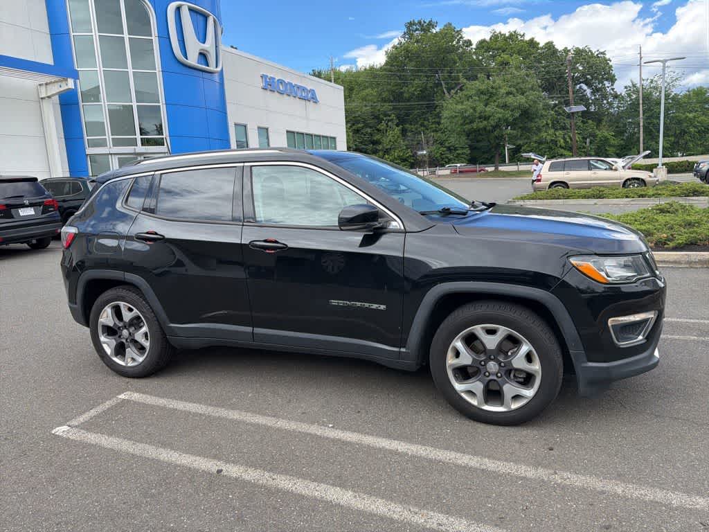Thumbnail: 2020 Jeep Compass - 16
