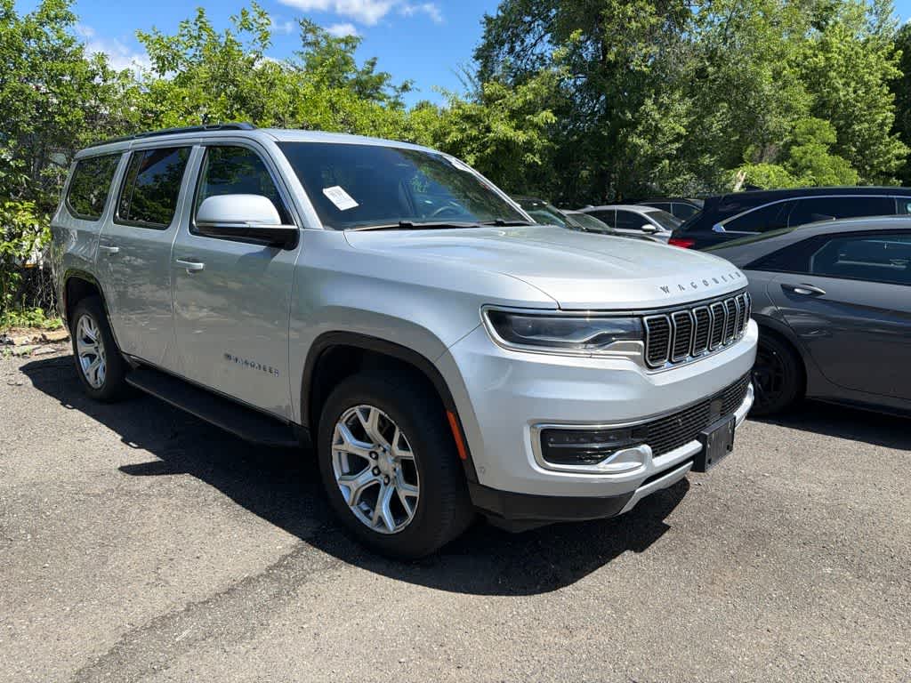 Thumbnail: 2022 Jeep Wagoneer - 14