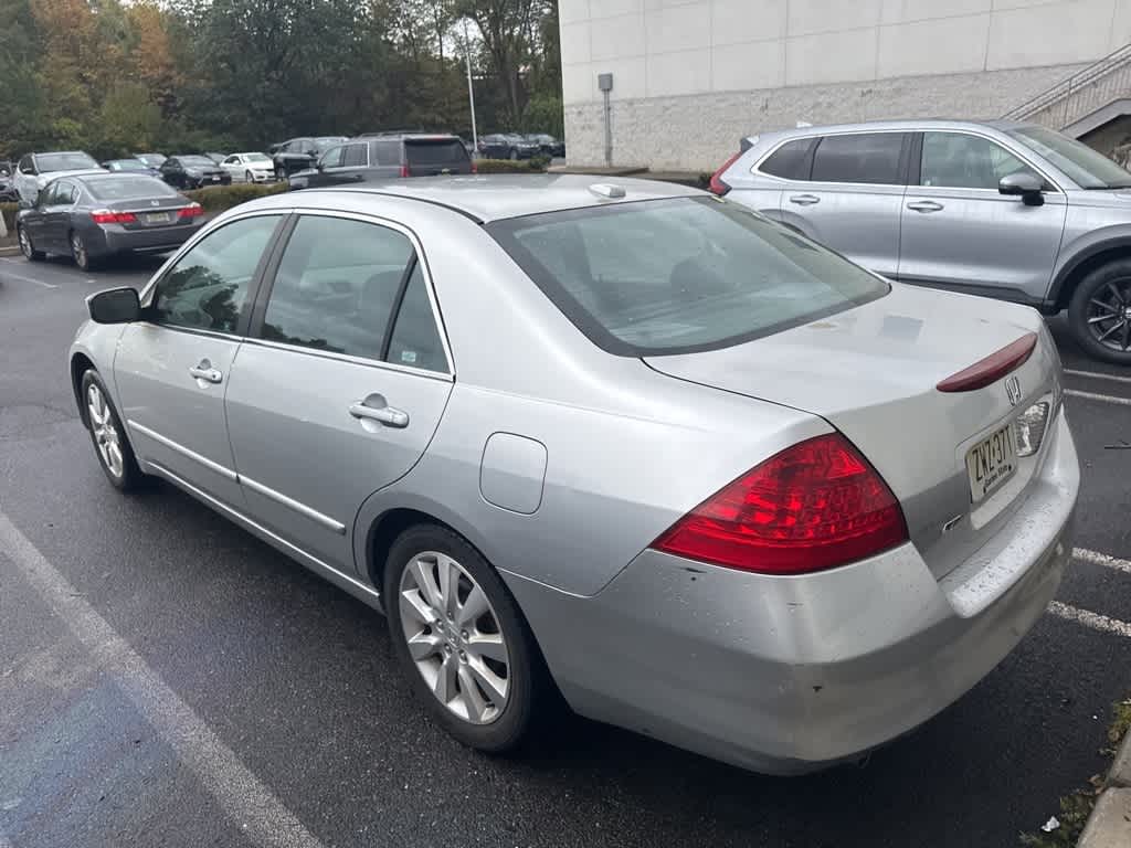 Thumbnail: 2006 Honda Accord - 7