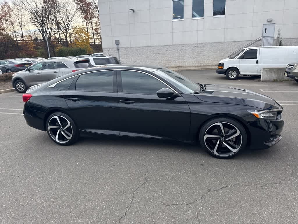 Thumbnail: 2022 Honda Accord - 9