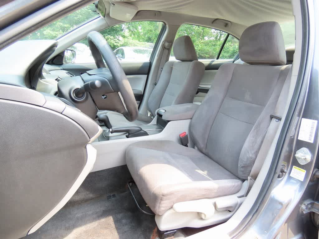 Thumbnail: 2011 Honda Accord - 10