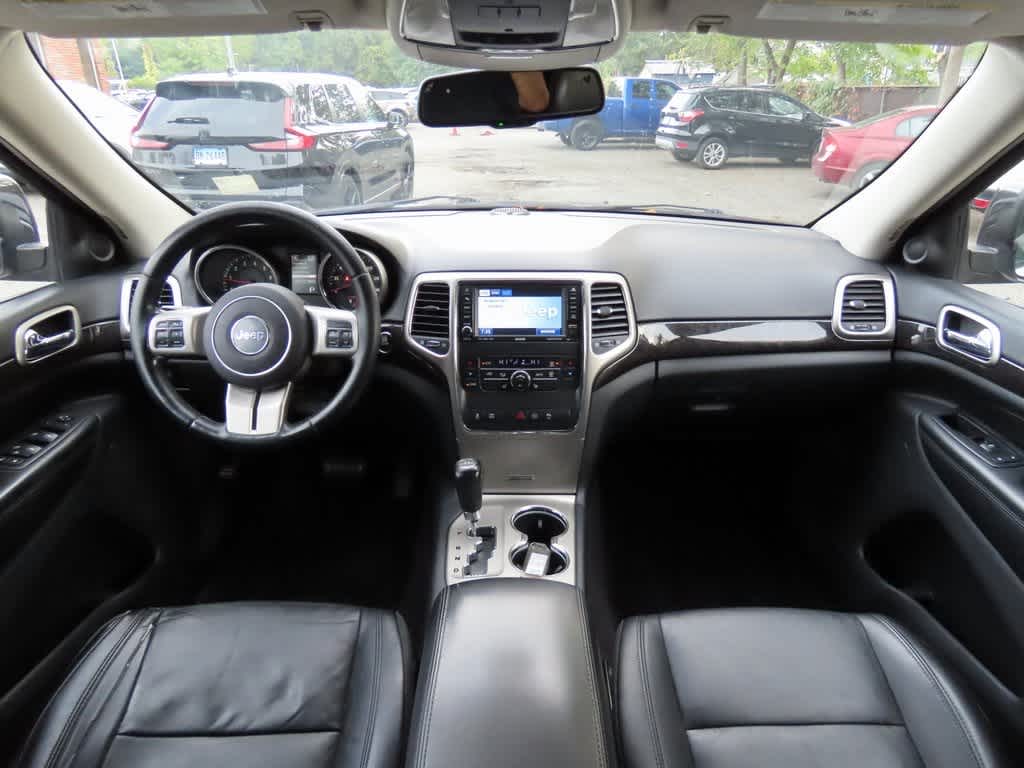 Thumbnail: 2011 Jeep Grand Cherokee - 18