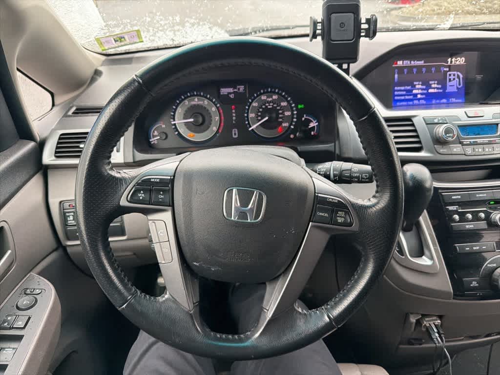 Thumbnail: 2011 Honda Odyssey - 26