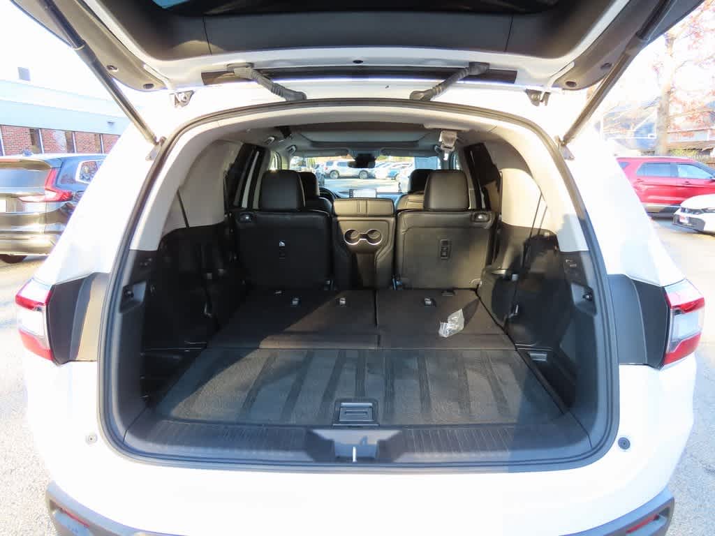 Thumbnail: 2023 Honda Pilot - 12