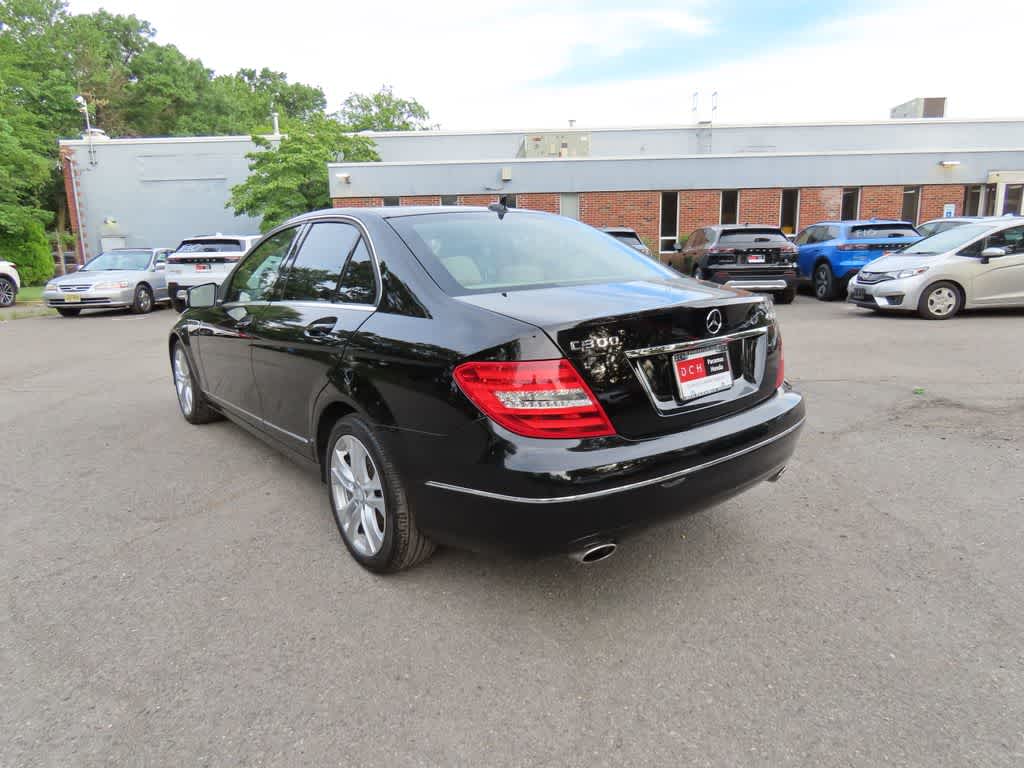 Thumbnail: 2014 Mercedes-Benz C-Class - 4
