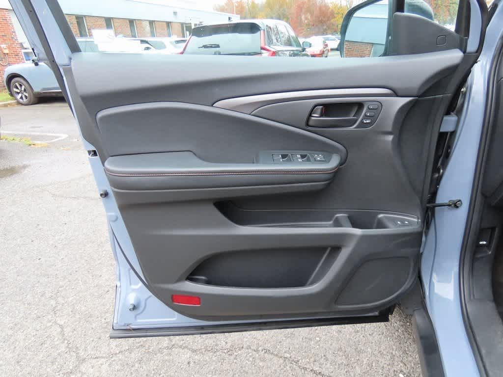 Thumbnail: 2022 Honda Passport - 15