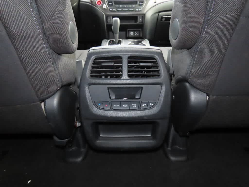 Thumbnail: 2020 Honda Pilot - 24