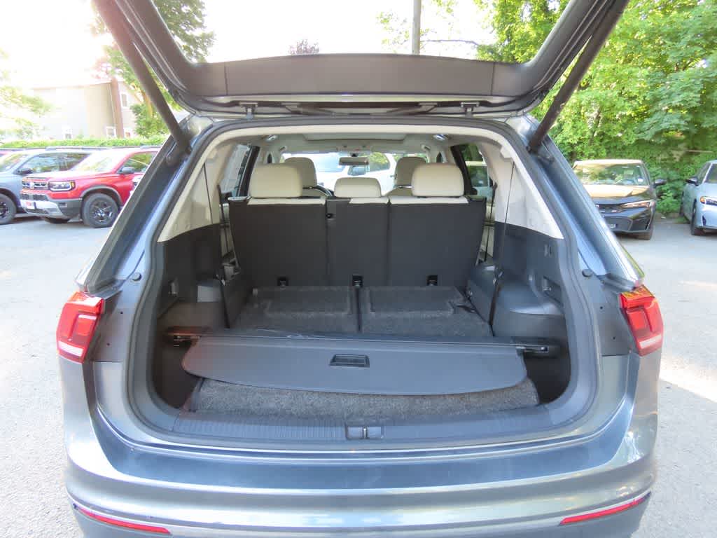 Thumbnail: 2019 Volkswagen Tiguan - 12