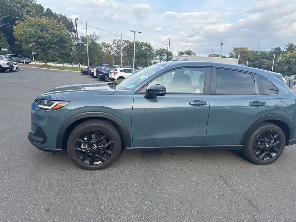 Thumbnail: 2023 Honda HR-V - 4