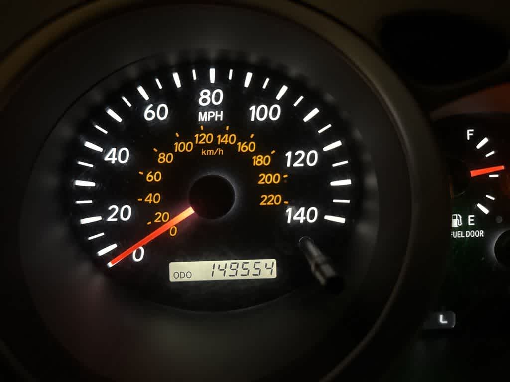 Thumbnail: 2004 Toyota Highlander - 20