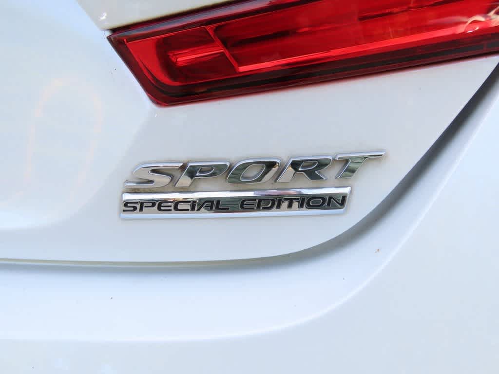 Thumbnail: 2022 Honda Accord - 8
