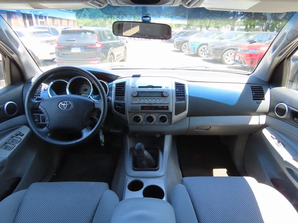2006 Toyota Tacoma Base 18