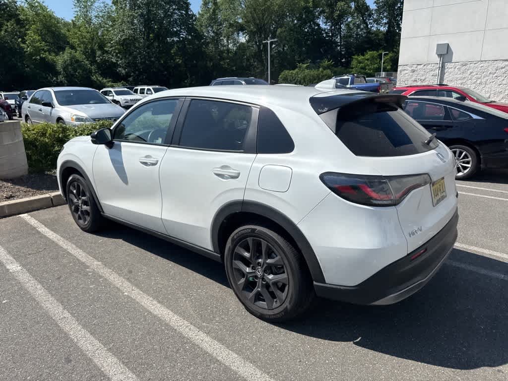 Thumbnail: 2023 Honda HR-V - 10