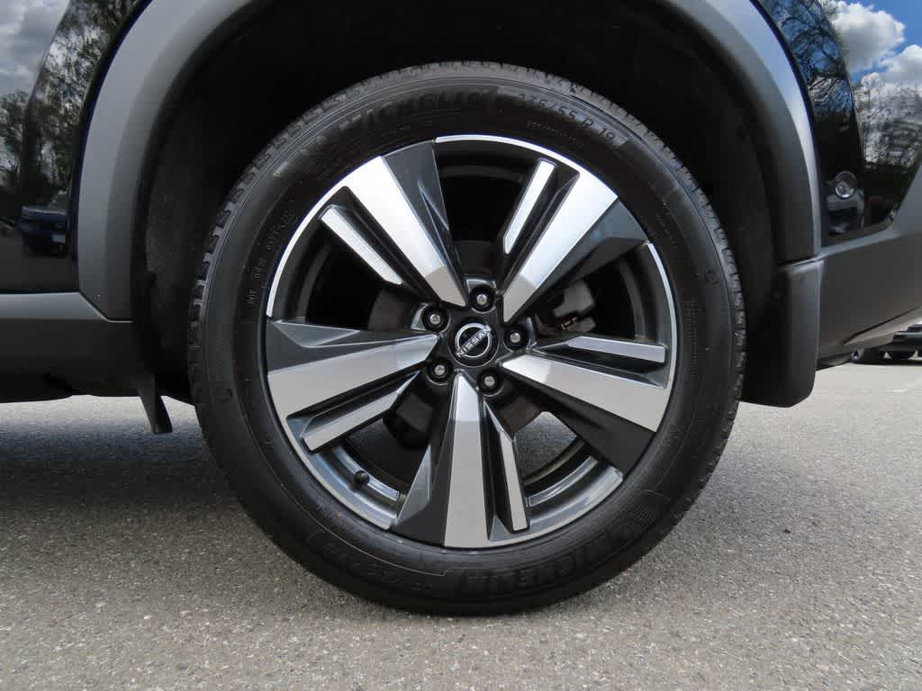 Thumbnail: 2023 Nissan Rogue - 9