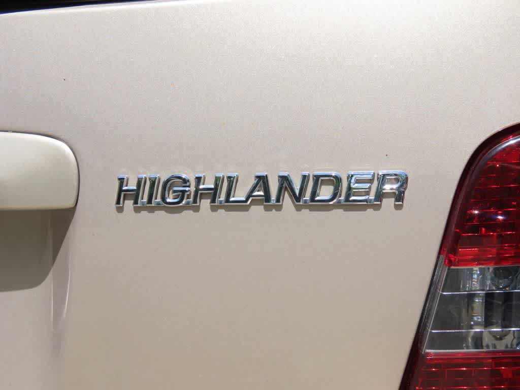 Thumbnail: 2004 Toyota Highlander - 7