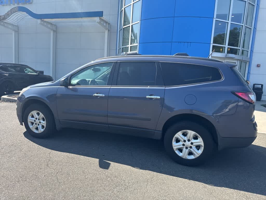 Thumbnail: 2014 Chevrolet Traverse - 8