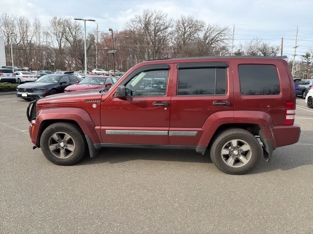 Thumbnail: 2008 Jeep Liberty - 6