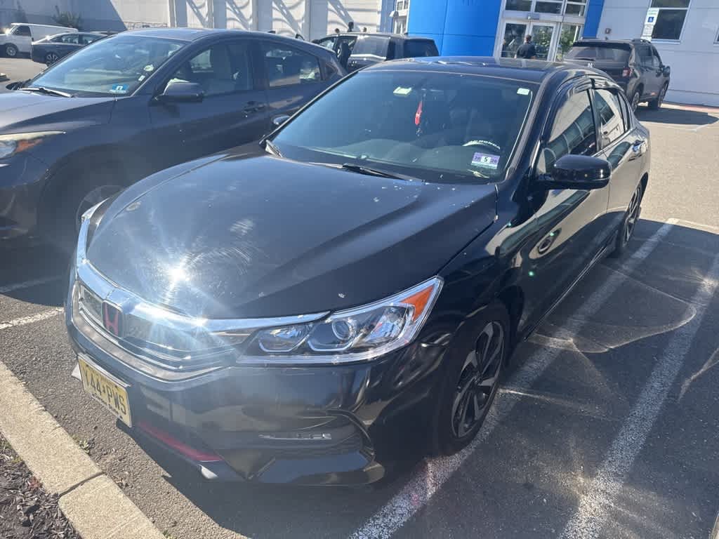 Thumbnail: 2017 Honda Accord - 3