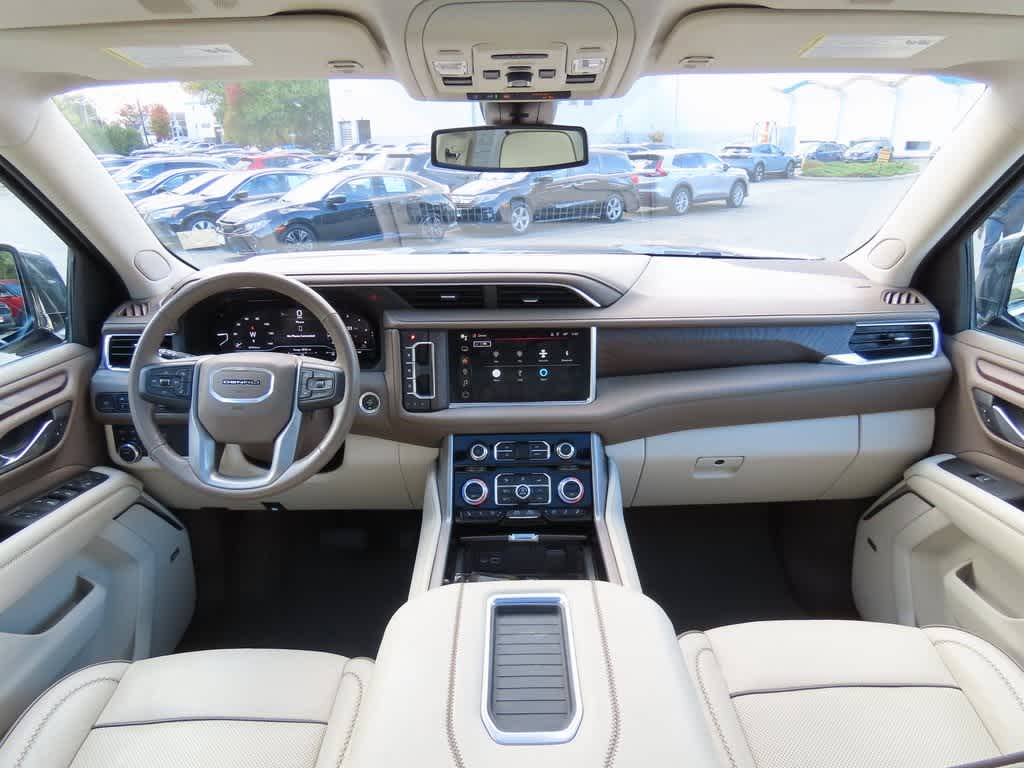 Thumbnail: 2022 GMC Yukon XL - 20