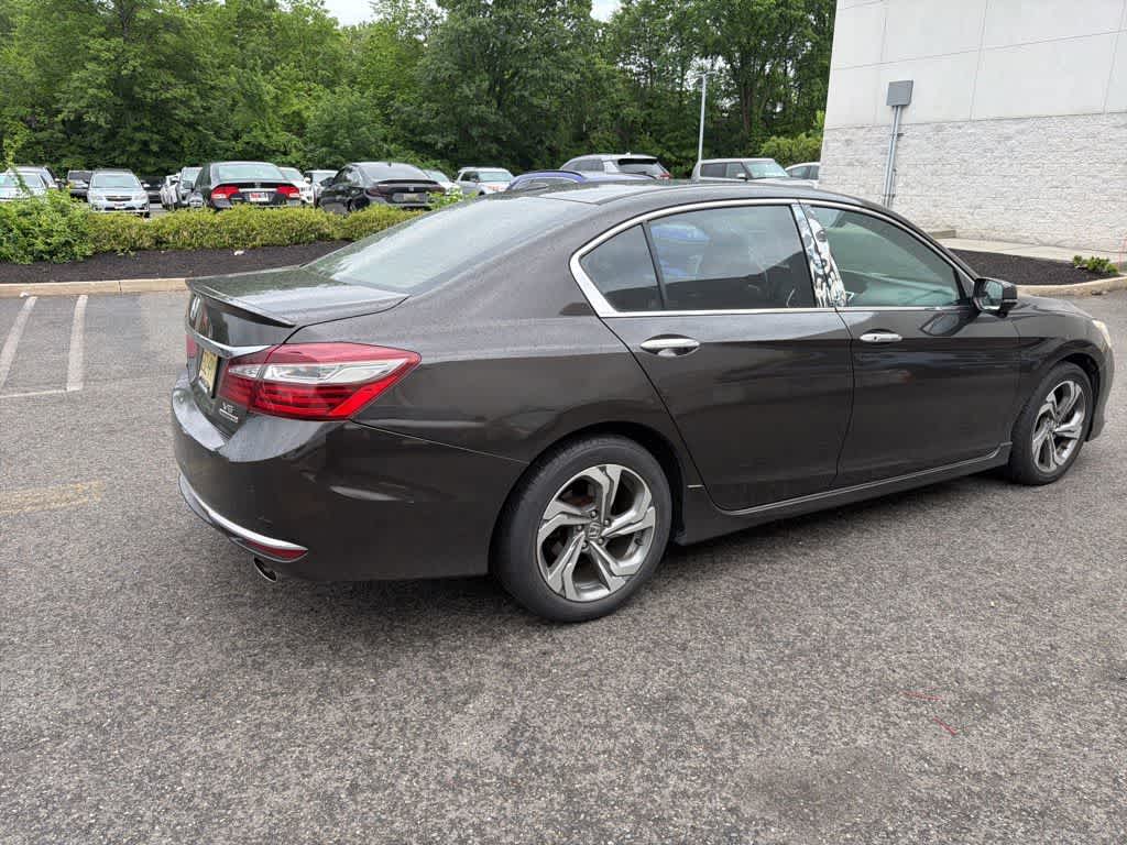 Thumbnail: 2017 Honda Accord - 9
