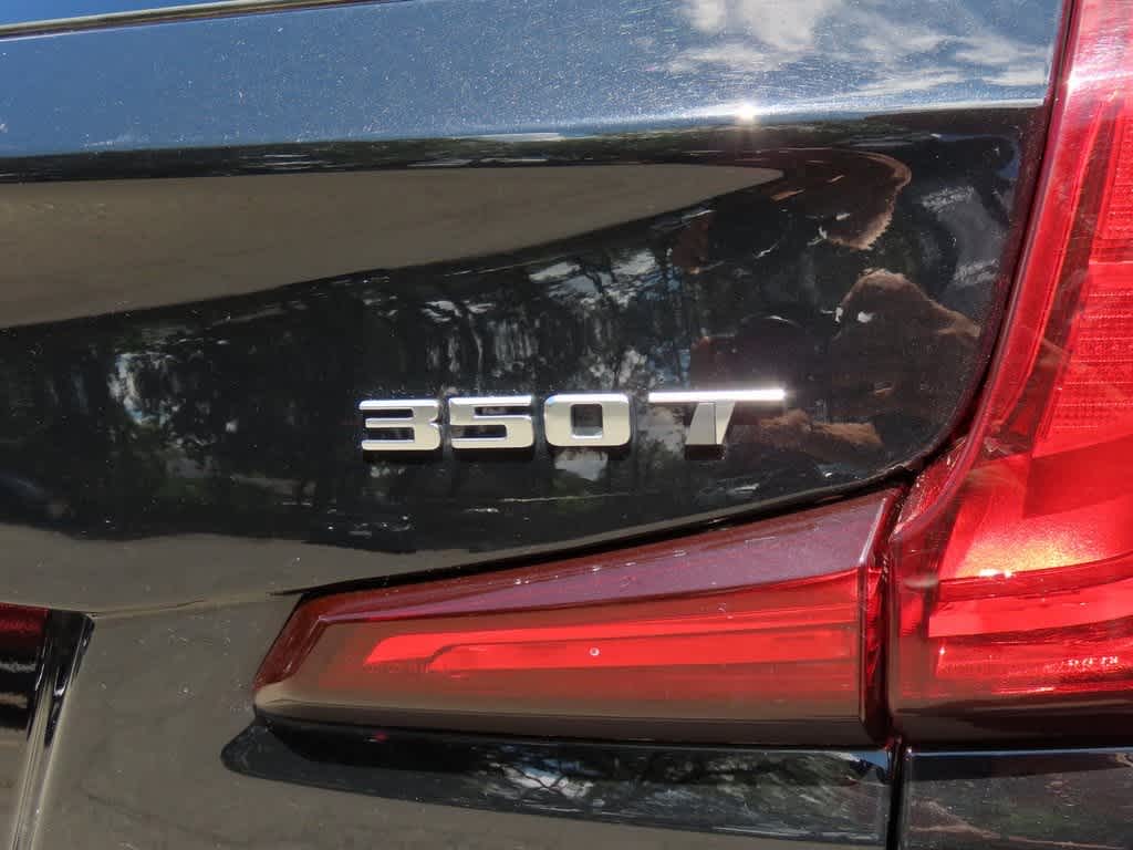 Thumbnail: 2023 Cadillac XT4 - 8