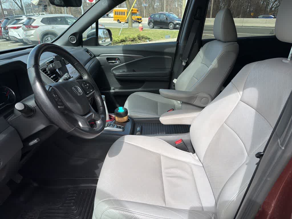 Thumbnail: 2020 Honda Passport - 33