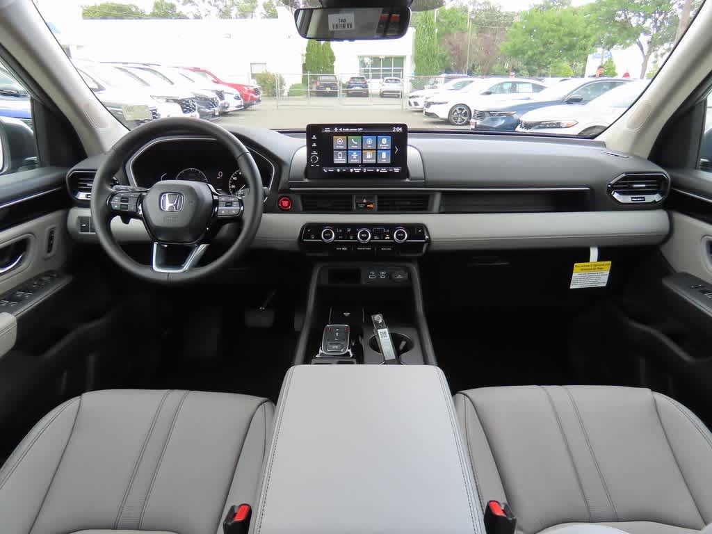 2025 Honda Pilot EX-L 16