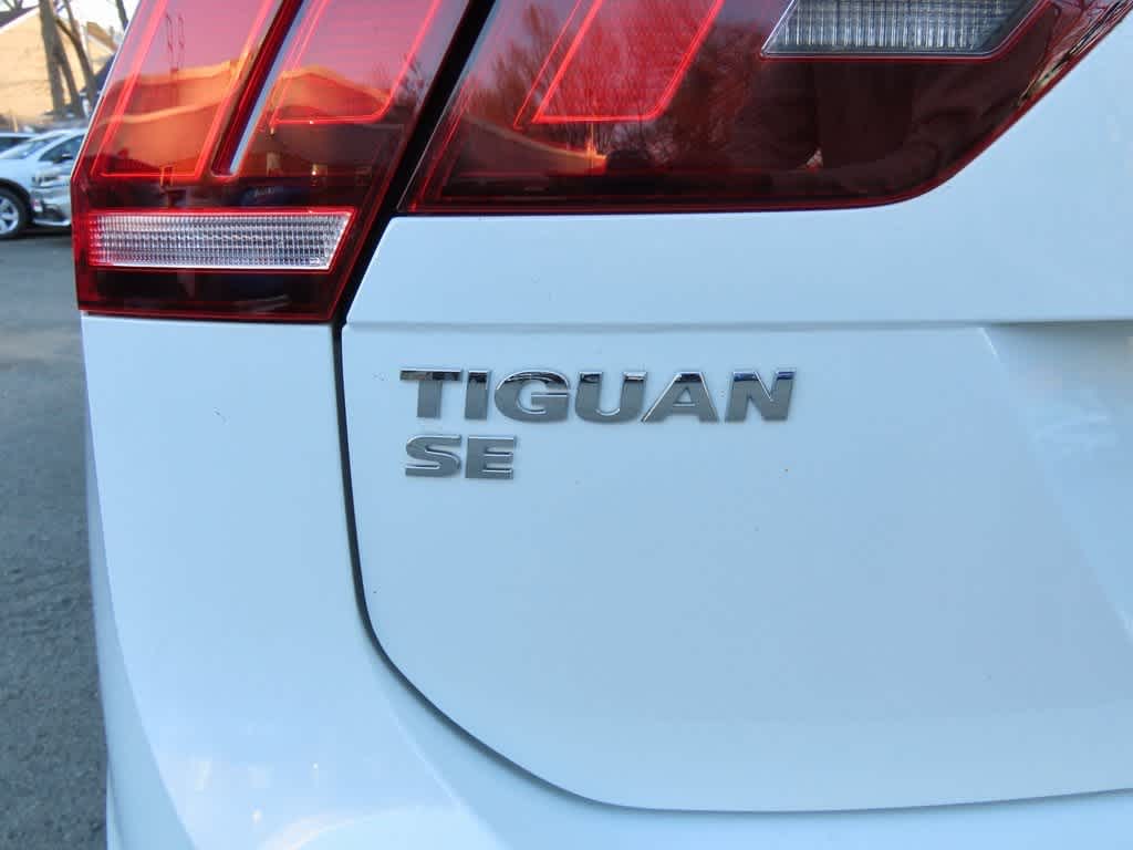 Thumbnail: 2019 Volkswagen Tiguan - 7