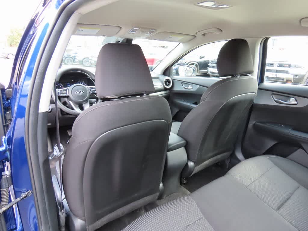 Thumbnail: 2021 Kia Forte - 14