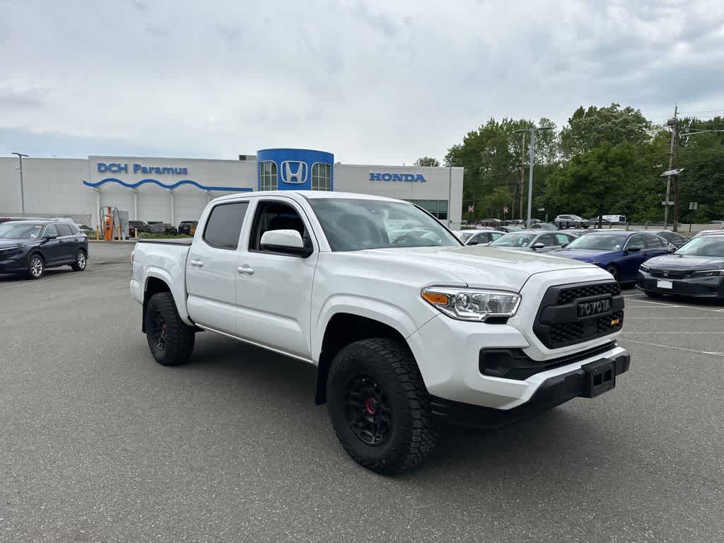 Thumbnail: 2023 Toyota Tacoma - 10