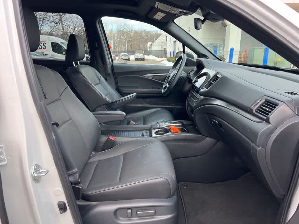 Thumbnail: 2023 Honda Passport - 12