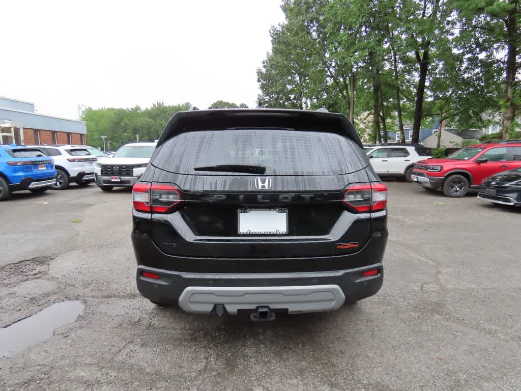 Thumbnail: 2023 Honda Pilot - 4