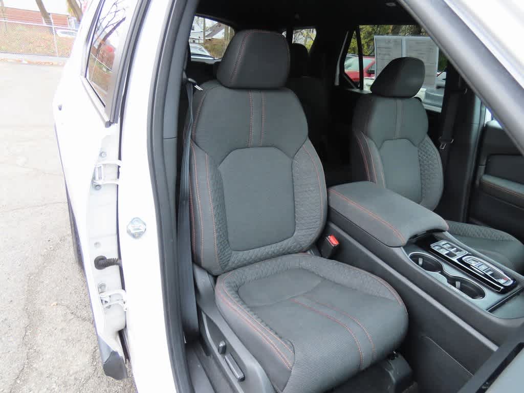 Thumbnail: 2023 Honda Pilot - 19