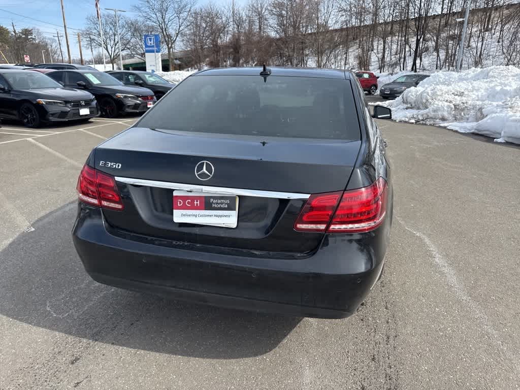 Thumbnail: 2015 Mercedes-Benz E-Class - 19