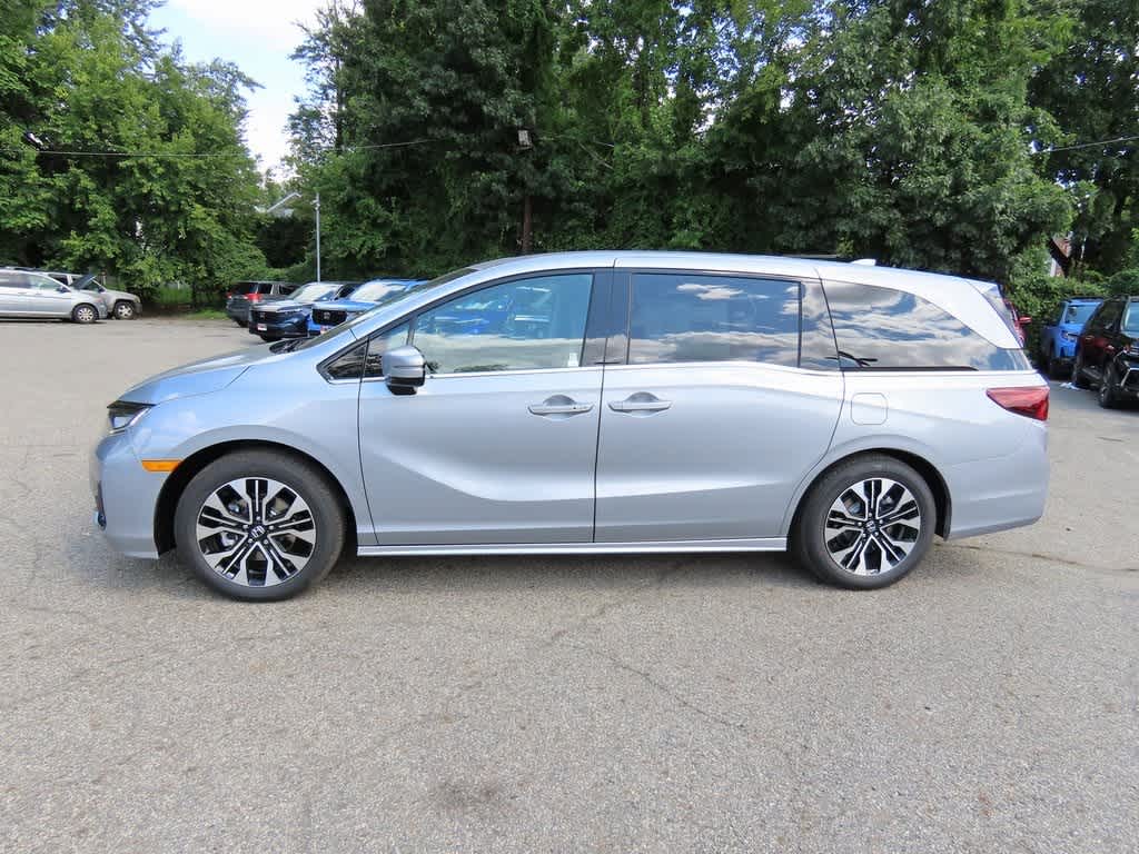 Thumbnail: 2026 Honda Odyssey - 3