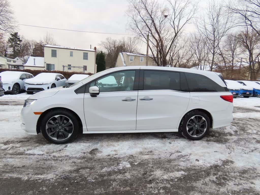 Thumbnail: 2023 Honda Odyssey - 3