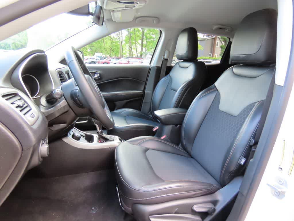 Thumbnail: 2019 Jeep Compass - 14