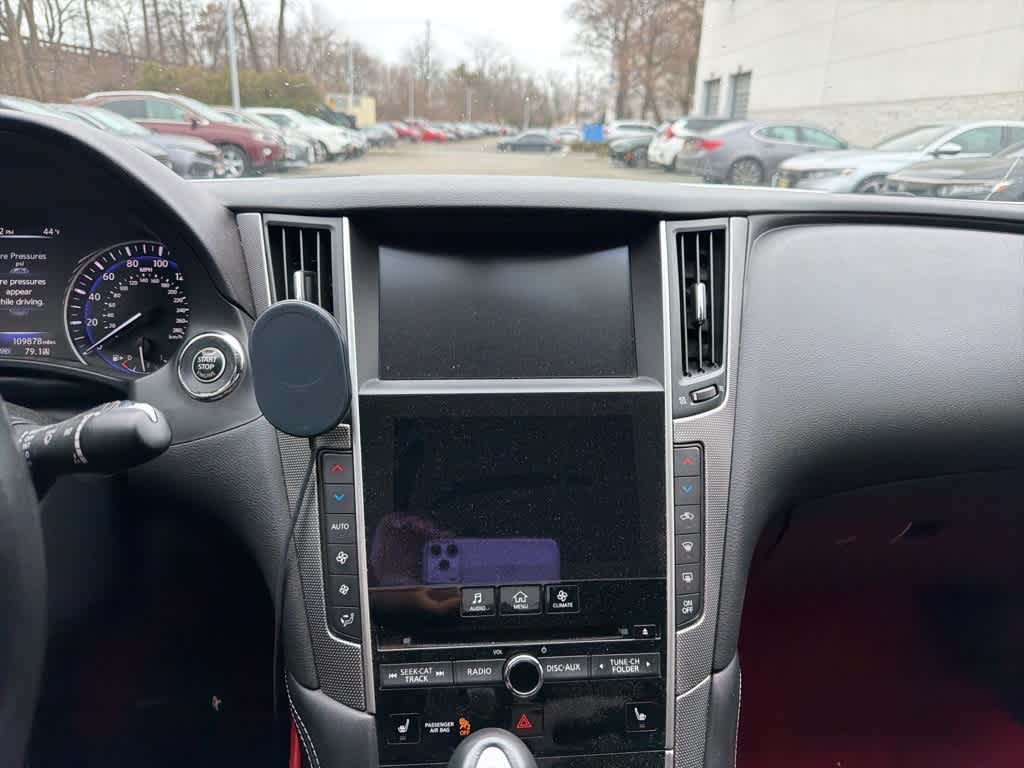 Thumbnail: 2016 INFINITI Q50 - 26