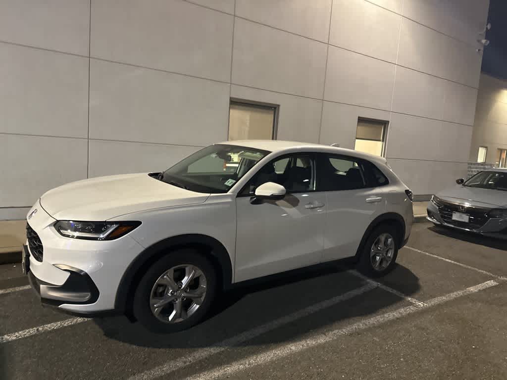 Thumbnail: 2023 Honda HR-V - 2