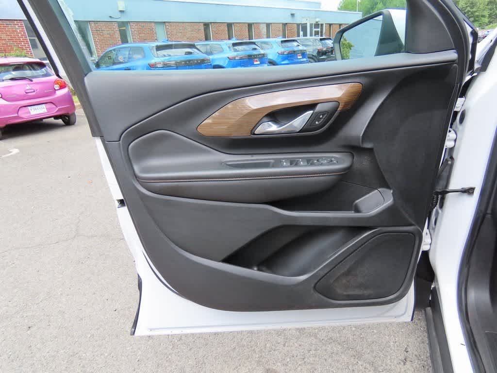 Thumbnail: 2020 GMC Terrain - 15