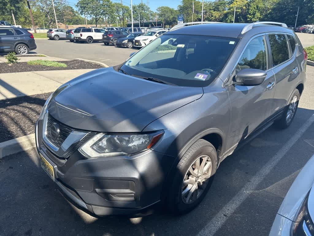 Thumbnail: 2019 Nissan Rogue - 3